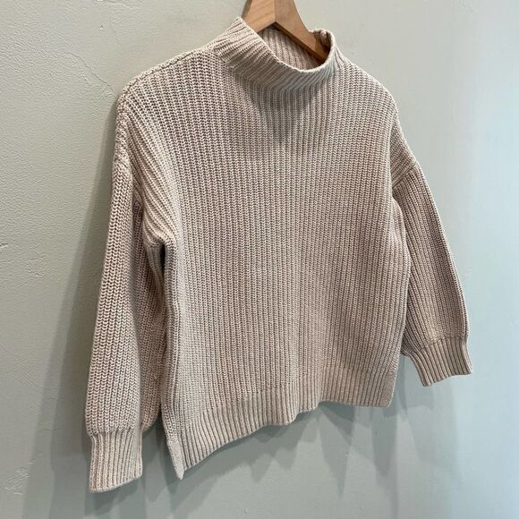 Cupcakes and Cashmere Ribbed Knit Tan Sweater - Size: XS - Picture 4 of 8